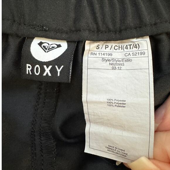 Roxy Black Floral Laser Cut Scalloped Edge Tie Waist Shorts S - Picture 11 of 14